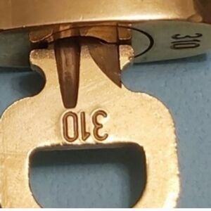 Louis Vuitton Luxurious Gold Lock And Key Set